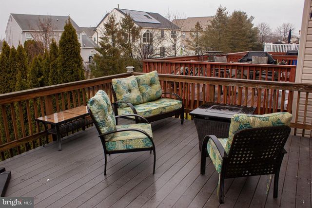 20 CLEMENS LN, Blackwood, NJ 08012