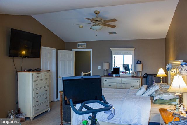 20 CLEMENS LN, Blackwood, NJ 08012