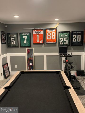 20 CLEMENS LN, Blackwood, NJ 08012