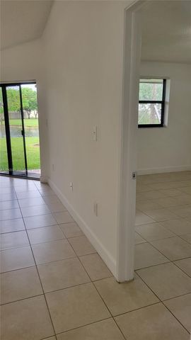 9877 Nob Hill Ln 9877, Sunrise, FL 33351