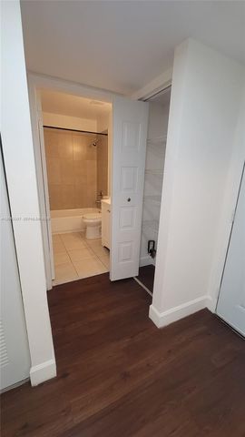 9877 Nob Hill Ln 9877, Sunrise, FL 33351
