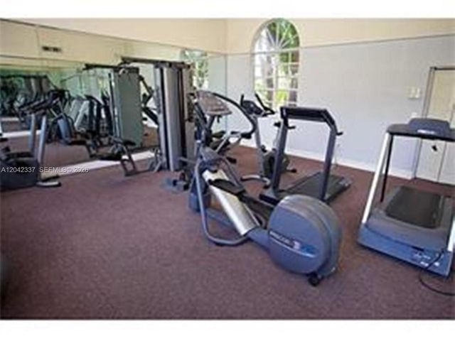 9877 Nob Hill Ln 9877, Sunrise, FL 33351