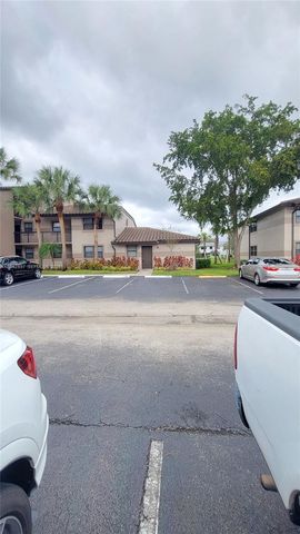 9877 Nob Hill Ln 9877, Sunrise, FL 33351