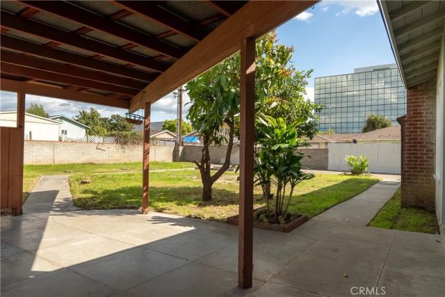 768 S Barranca Avenue, Covina, CA 91723