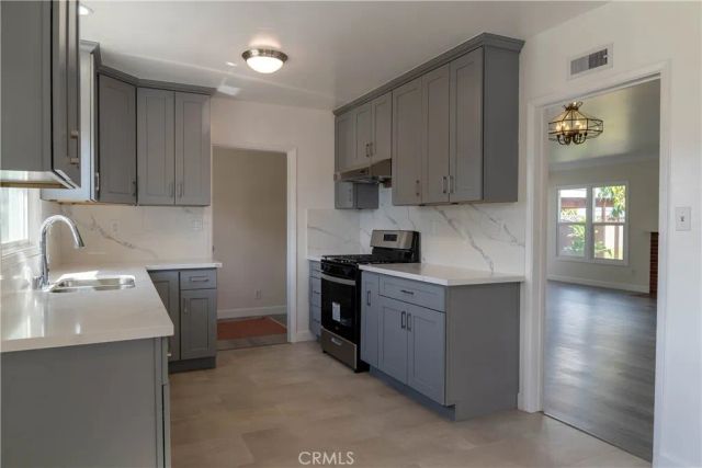 768 S Barranca Avenue, Covina, CA 91723