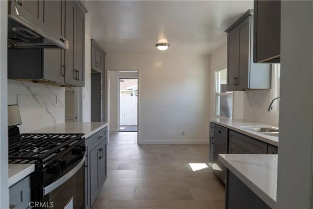 768 S Barranca Avenue, Covina, CA 91723