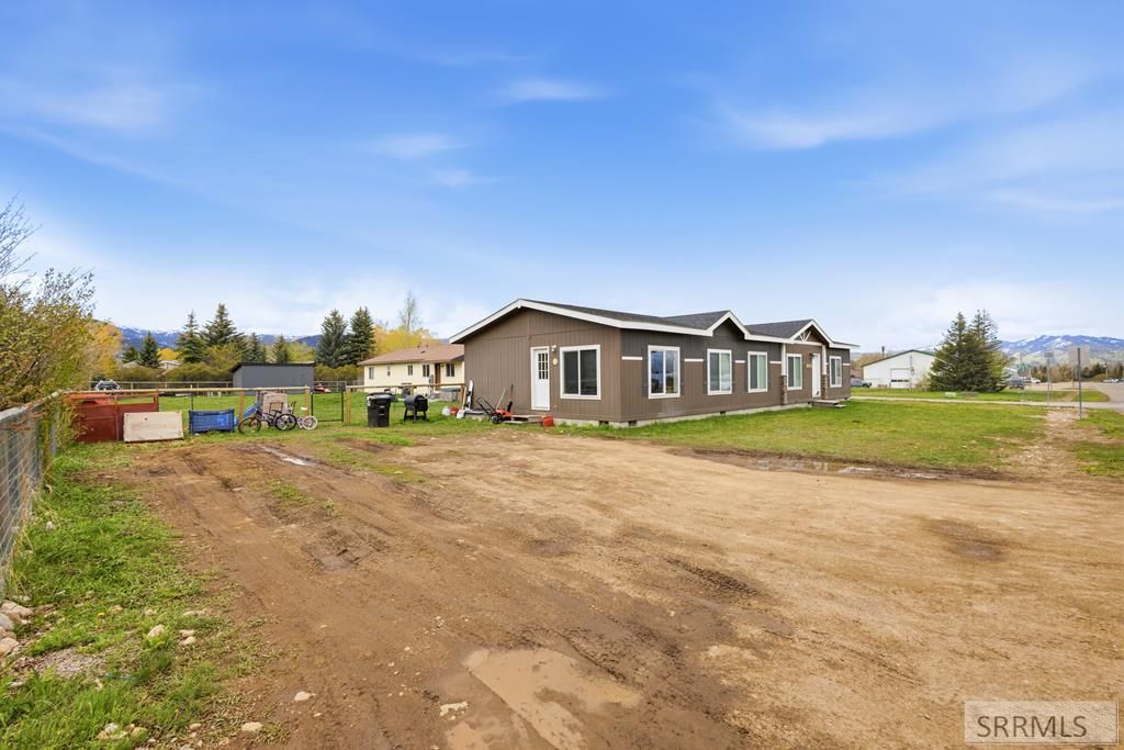 Image 36 of property listing at 114 Elm Street, Victor, ID 83455