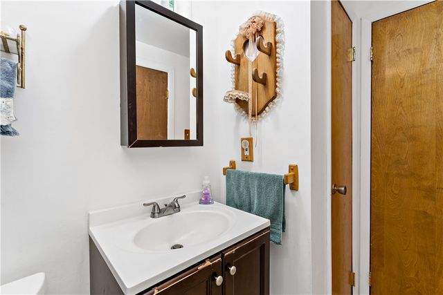 1507 Oneida Dr, Jefferson Hills, PA 15025