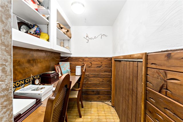 1507 Oneida Dr, Jefferson Hills, PA 15025