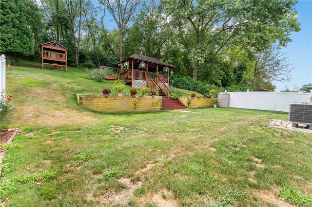 1507 Oneida Dr, Jefferson Hills, PA 15025