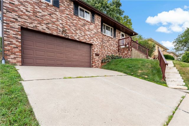 1507 Oneida Dr, Jefferson Hills, PA 15025