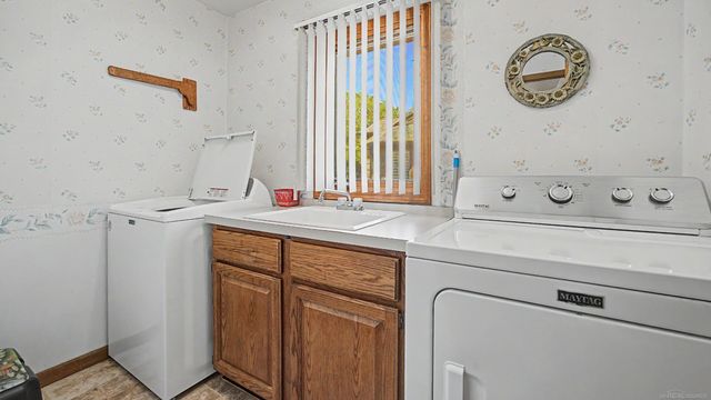 53240 Hillside Drive, Utica, MI 48316