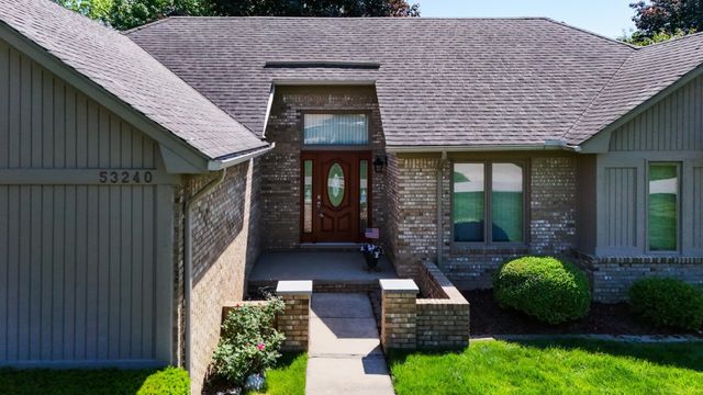 53240 Hillside Drive, Utica, MI 48316