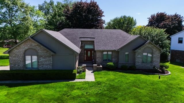 53240 Hillside Drive, Utica, MI 48316