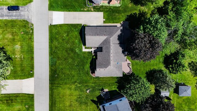 53240 Hillside Drive, Utica, MI 48316
