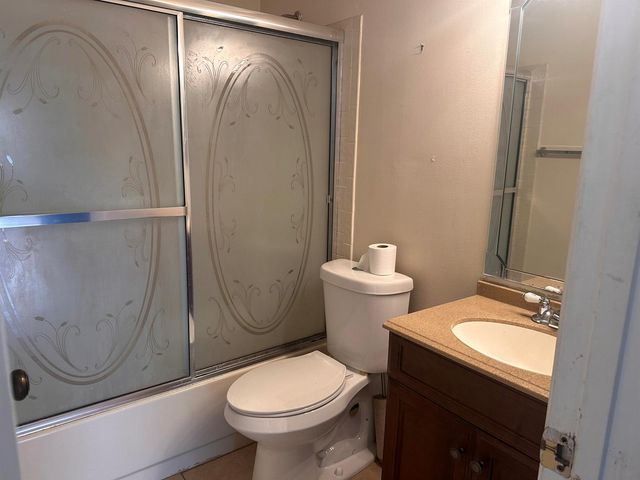 11673 NW 11th Street, Pembroke Pines, FL 33026
