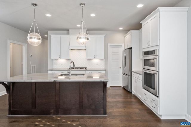 336 AVONDALE LN, Crozet, VA 22932