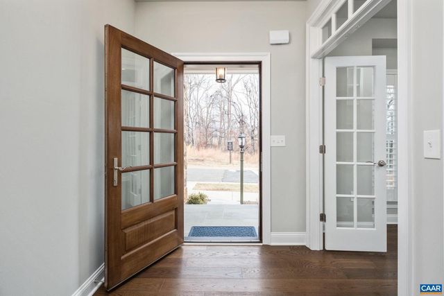 336 AVONDALE LN, Crozet, VA 22932