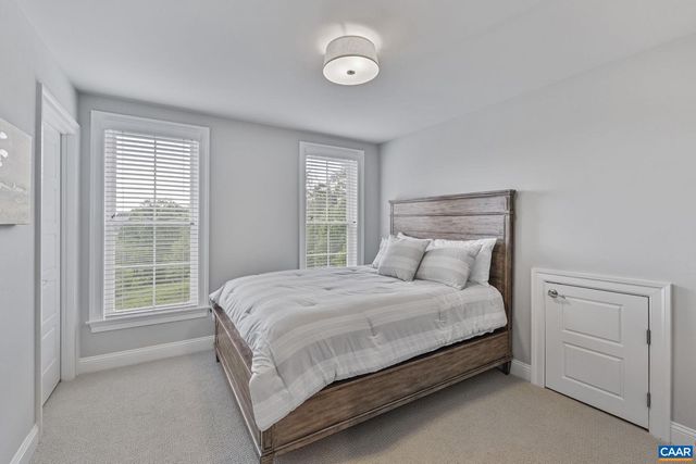 336 AVONDALE LN, Crozet, VA 22932