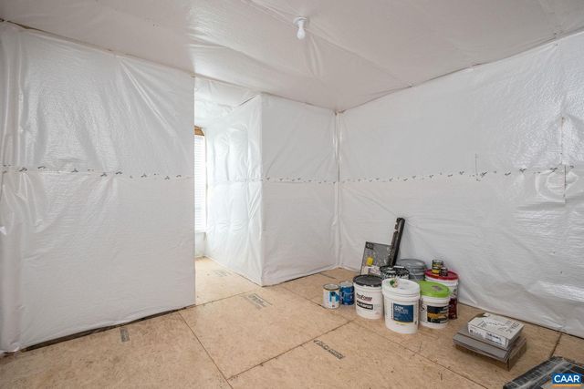 336 AVONDALE LN, Crozet, VA 22932