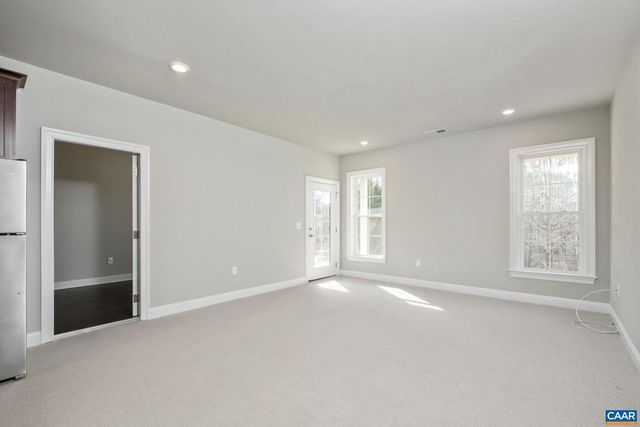 336 AVONDALE LN, Crozet, VA 22932