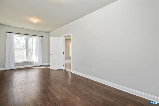 336 AVONDALE LN, Crozet, VA 22932