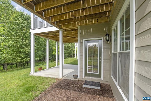 336 AVONDALE LN, Crozet, VA 22932