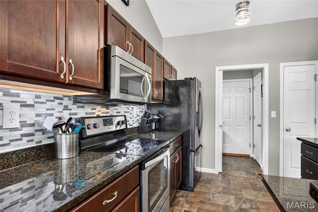 1152 Jaxson Drive, Foristell, MO 63348