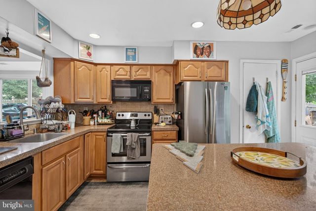 301 BARTON RUN BLVD, Marlton, NJ 08053