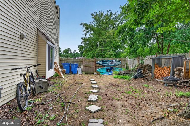 301 BARTON RUN BLVD, Marlton, NJ 08053