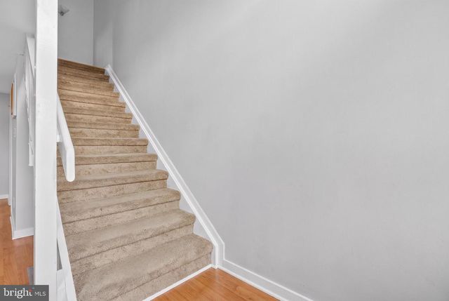 301 BARTON RUN BLVD, Marlton, NJ 08053