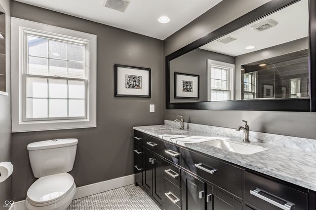 4611 Carrollton Avenue, Indianapolis, IN 46205