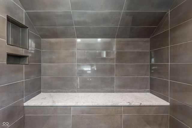 4611 Carrollton Avenue, Indianapolis, IN 46205