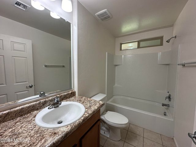 6258 W Yew Pine Way, Tucson, AZ 85743
