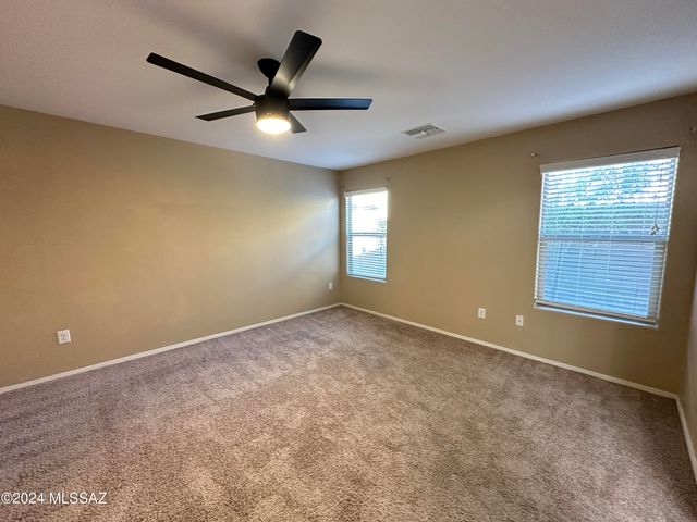 6258 W Yew Pine Way, Tucson, AZ 85743