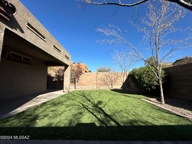 6258 W Yew Pine Way, Tucson, AZ 85743