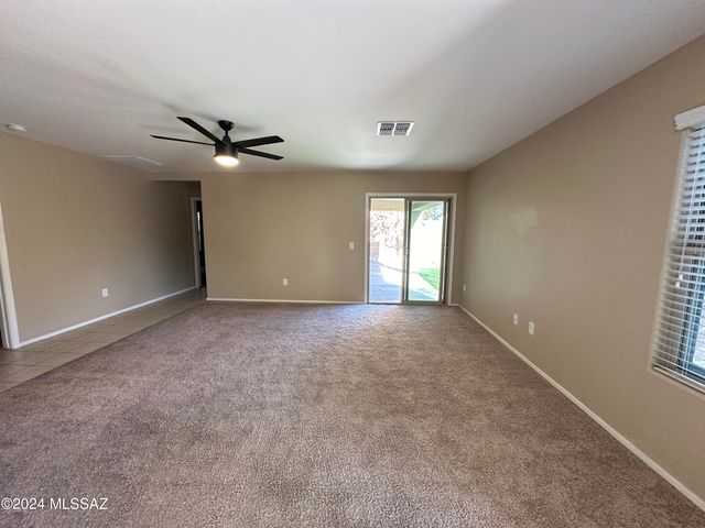 6258 W Yew Pine Way, Tucson, AZ 85743