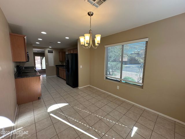 6258 W Yew Pine Way, Tucson, AZ 85743