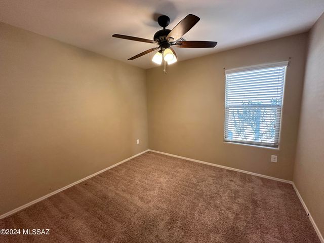 6258 W Yew Pine Way, Tucson, AZ 85743