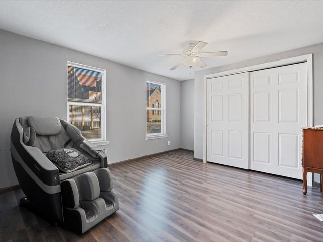 1219 W 8th Street, Davenport, IA 52802