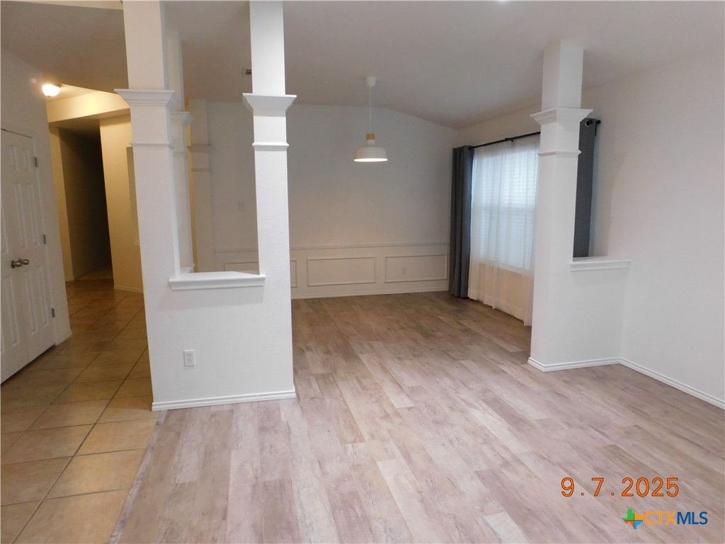 Image 6 of property listing at 1008 Mustang Trail, Harker Heights, TX 76548