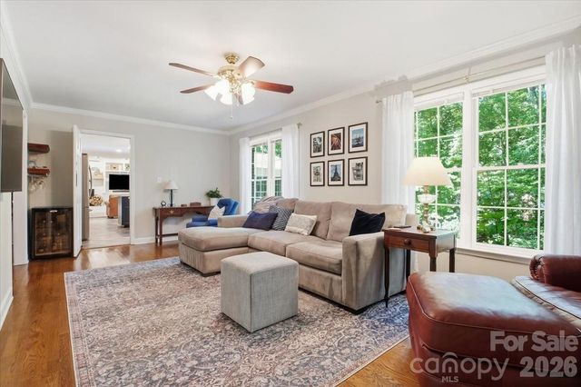 5138 Panhandle Circle, Matthews, NC 28104