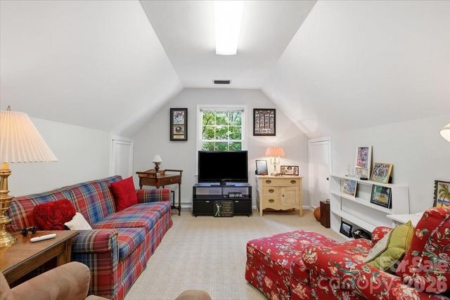 5138 Panhandle Circle, Matthews, NC 28104