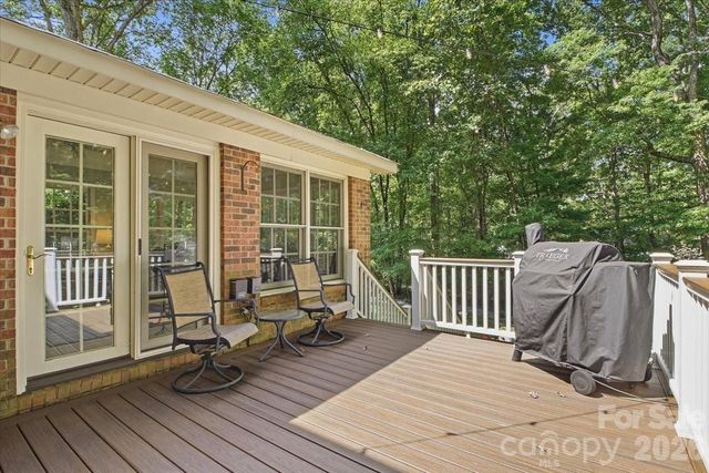 5138 Panhandle Circle, Matthews, NC 28104