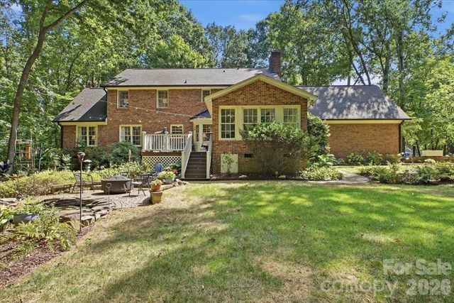 5138 Panhandle Circle, Matthews, NC 28104