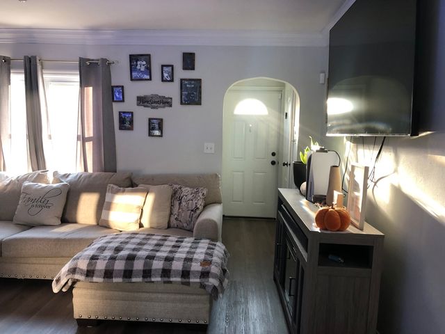 17917 Lorenz Avenue, Lansing, IL 60438