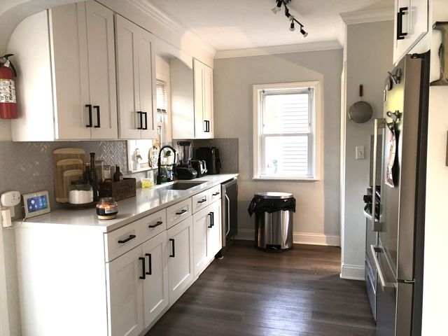 17917 Lorenz Avenue, Lansing, IL 60438