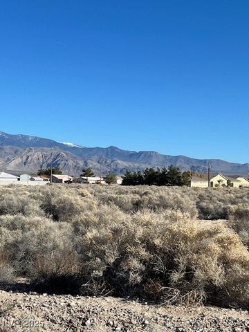 2581 South Sycamore Avenue, Pahrump, NV 89048