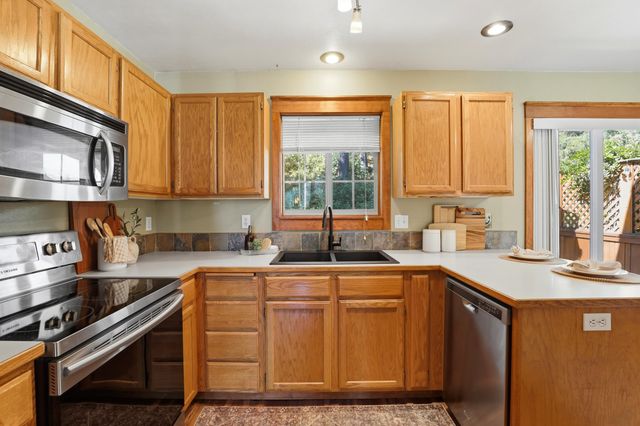 4724 S Keyes Ct, Spokane, WA 99224