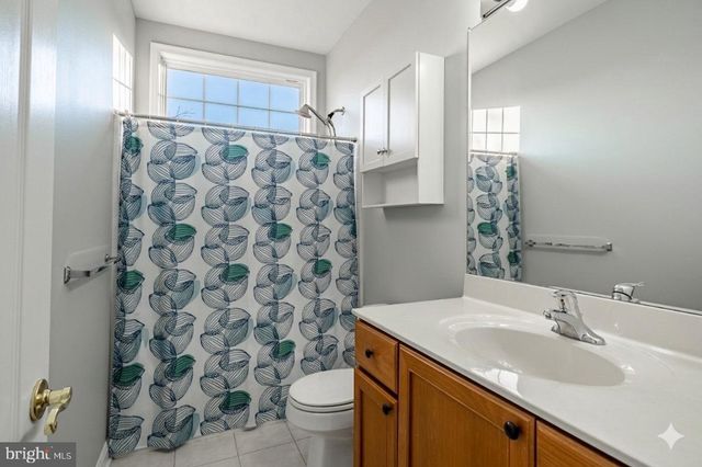 3137 WOODS EDGE DR, Garnet Valley, PA 19060